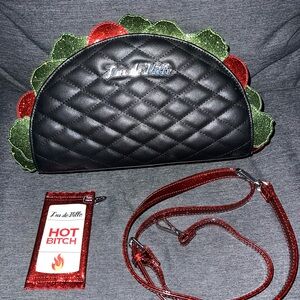 Lux De Ville Taco Purse